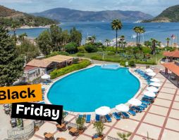 MARTI LA PERLA  (ADULTS ONLY 16+)